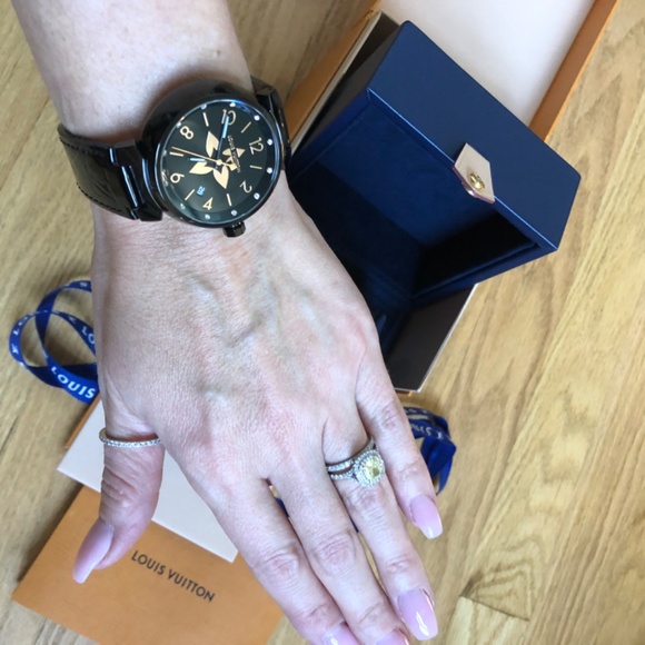 Women’s Louis Vuitton Tambour All Black Watch 39.5 Diamonds main image 4